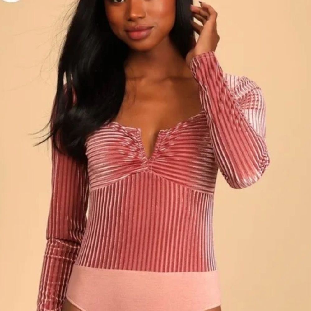 New Lulus Ready To Go Out Rusty Rose Velvet Striped Long Sleeve Bodysuit Medium